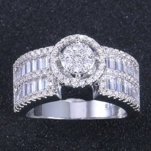 Charm Gemstone Zircon Luxury Diamond Chunky Rings for Woman